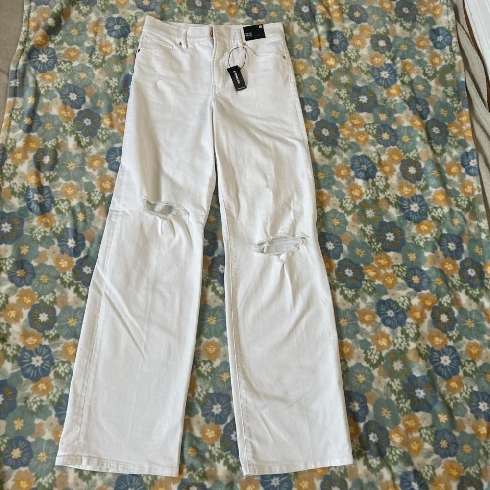 Express White high-waisted wide leg high rise ripped jeans women's 4R NWT